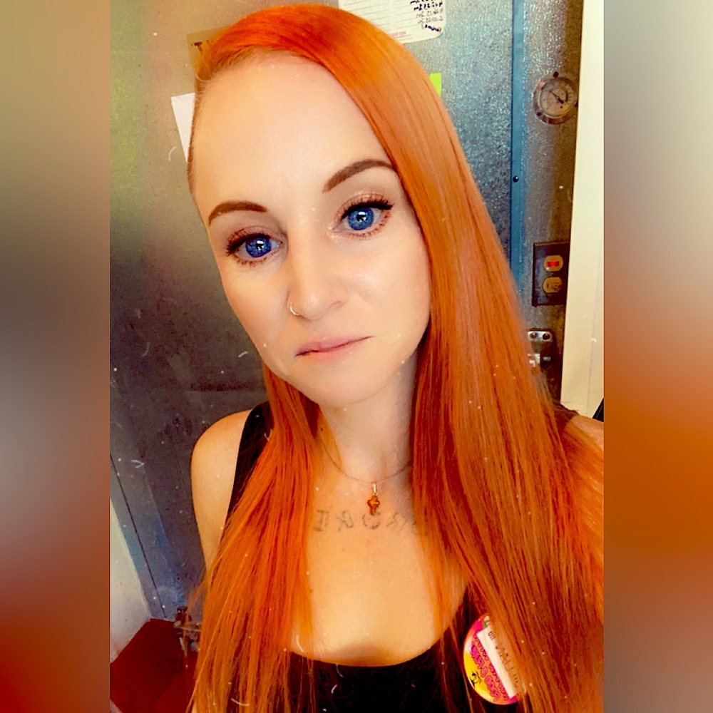 Meet your Posher, Jillian